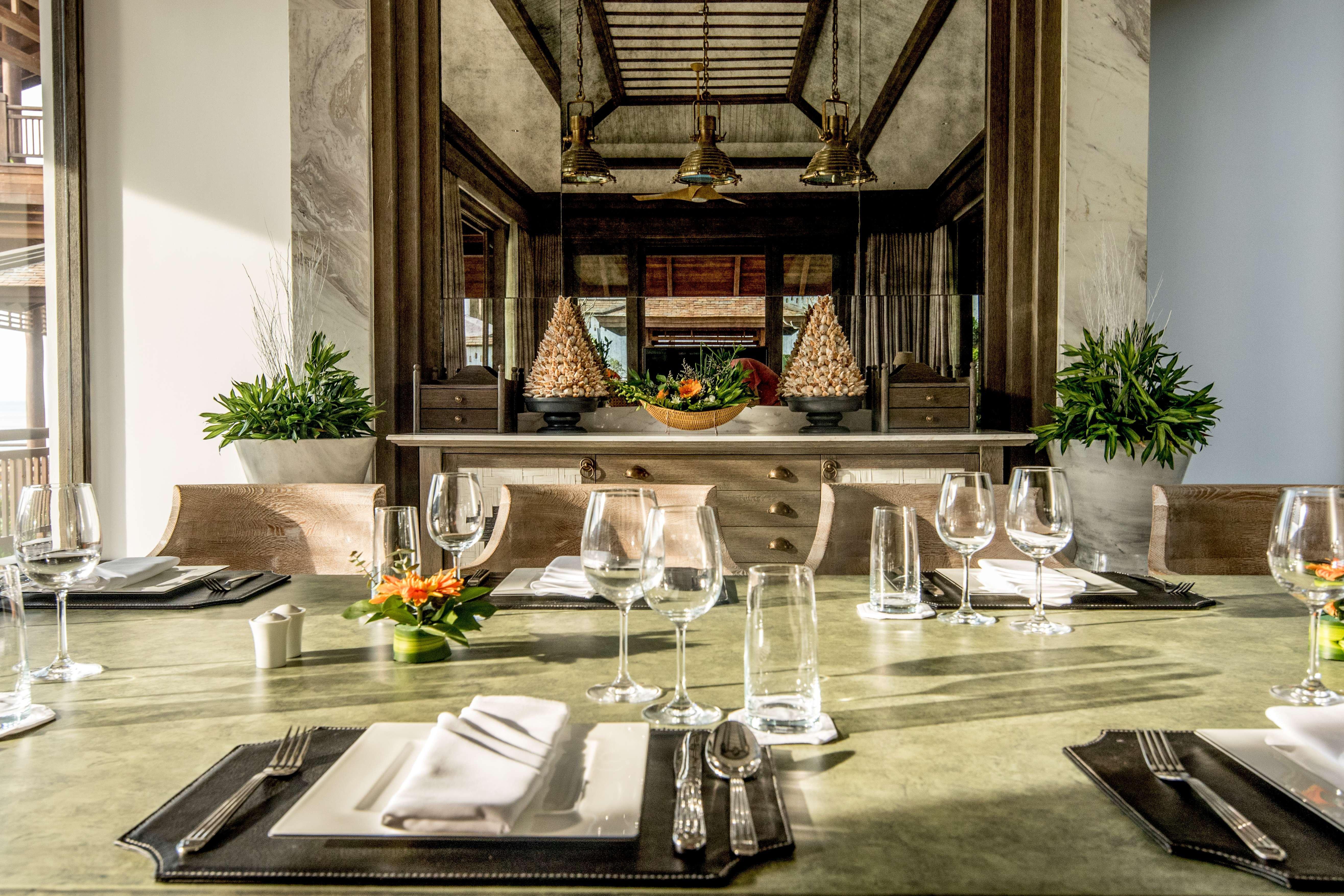 Intercontinental Danang Sun Peninsula Resort By Ihg Exterior photo