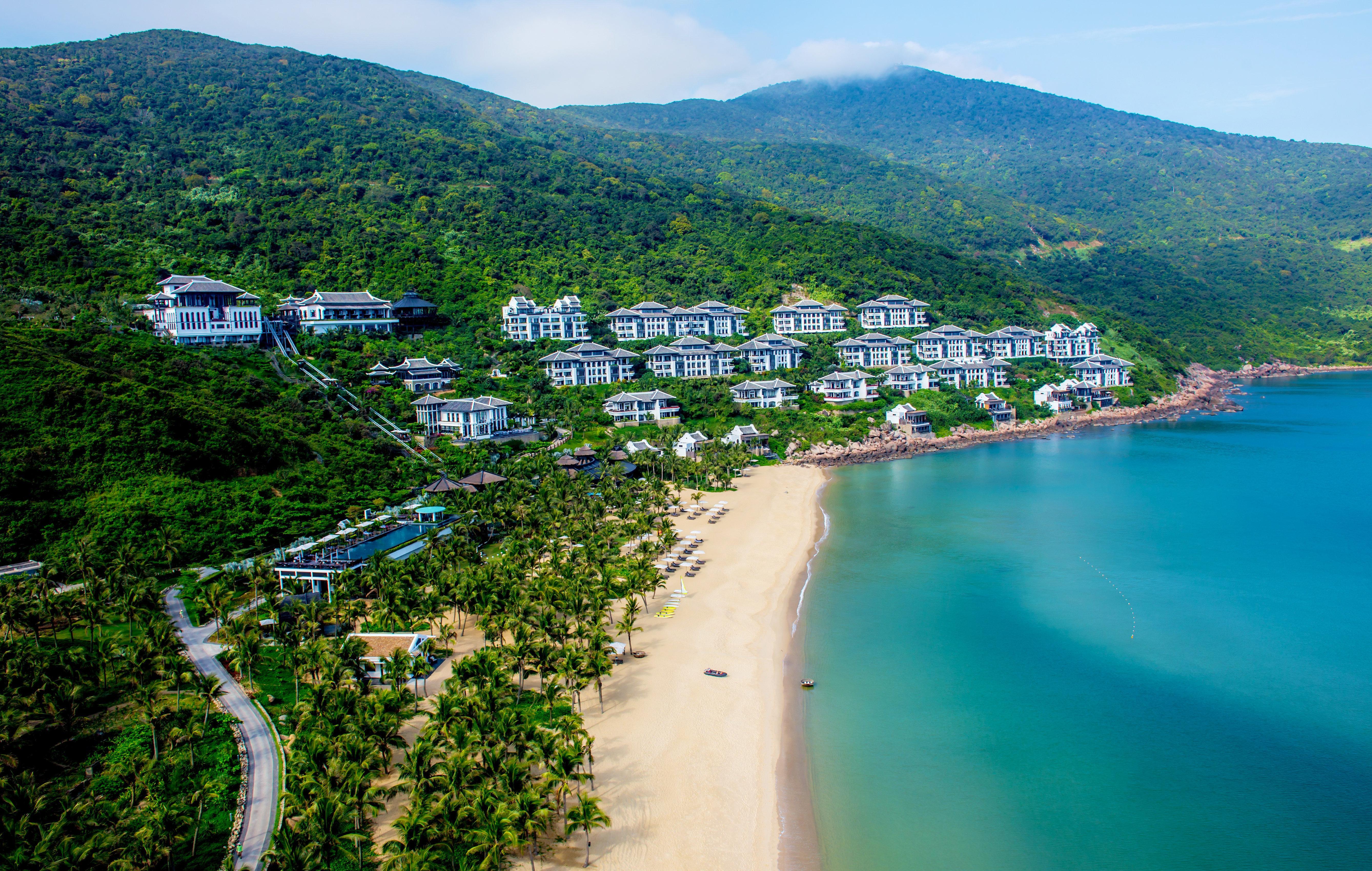 Intercontinental Danang Sun Peninsula Resort By Ihg Exterior photo