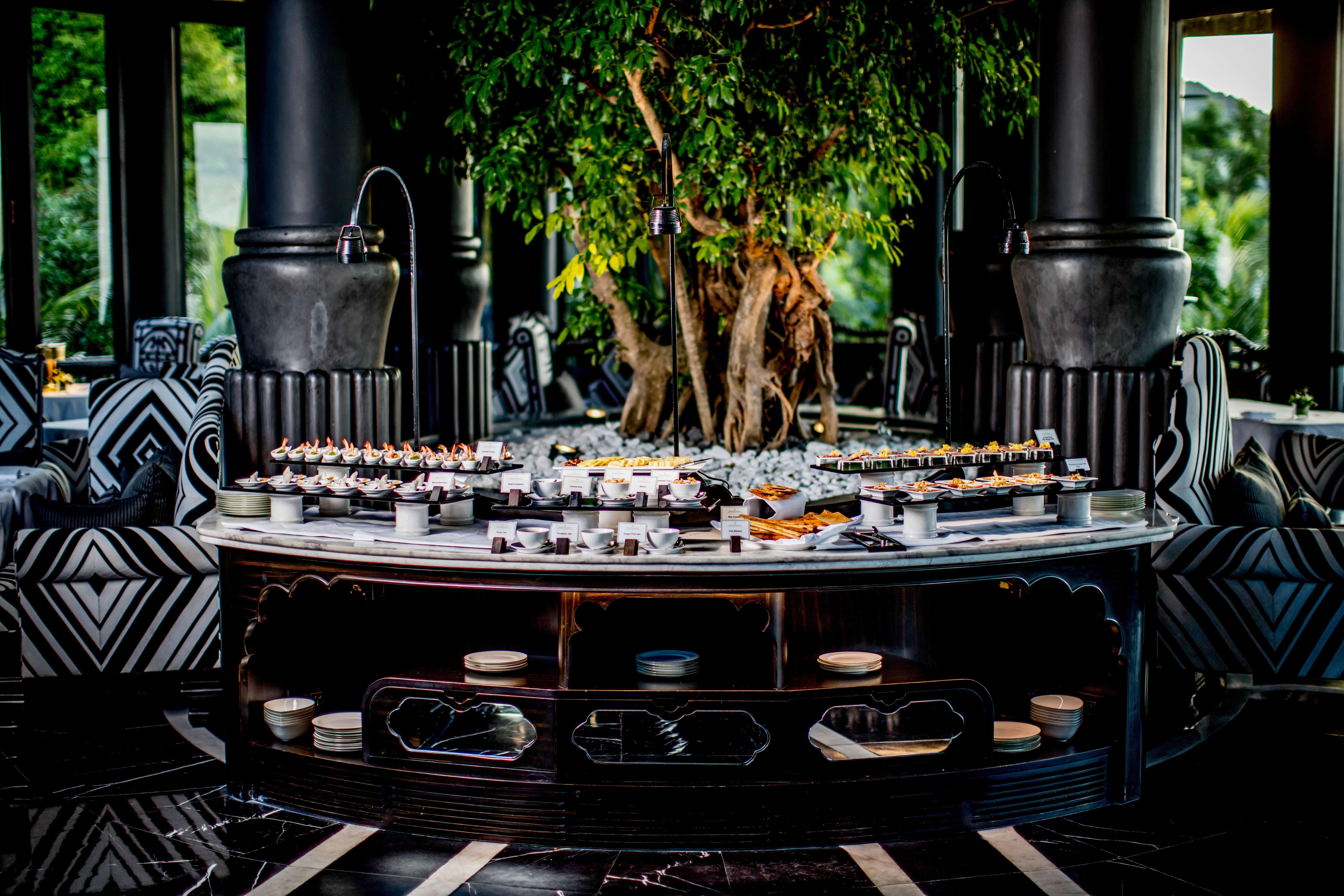 Intercontinental Danang Sun Peninsula Resort By Ihg Exterior photo