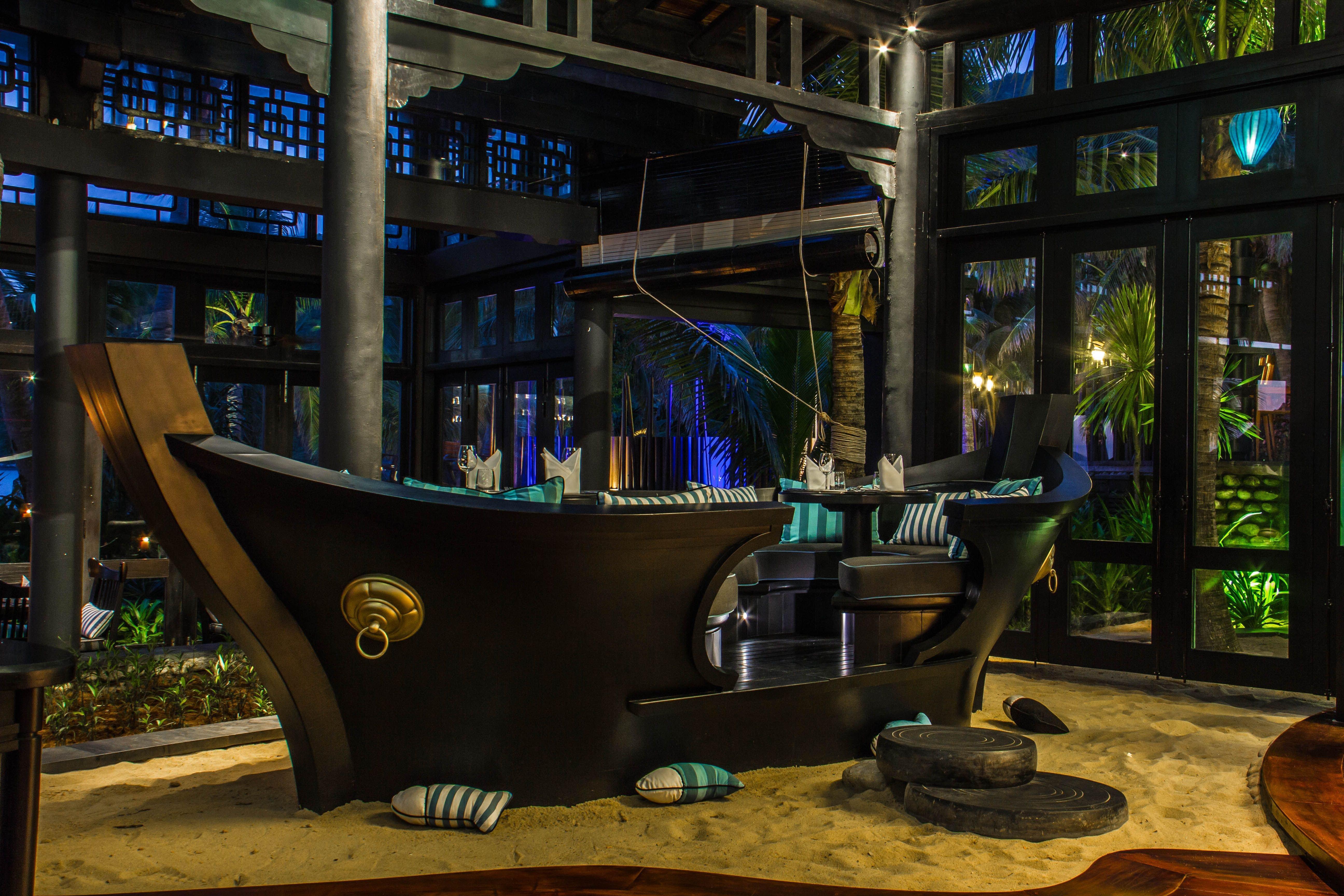 Intercontinental Danang Sun Peninsula Resort By Ihg Exterior photo