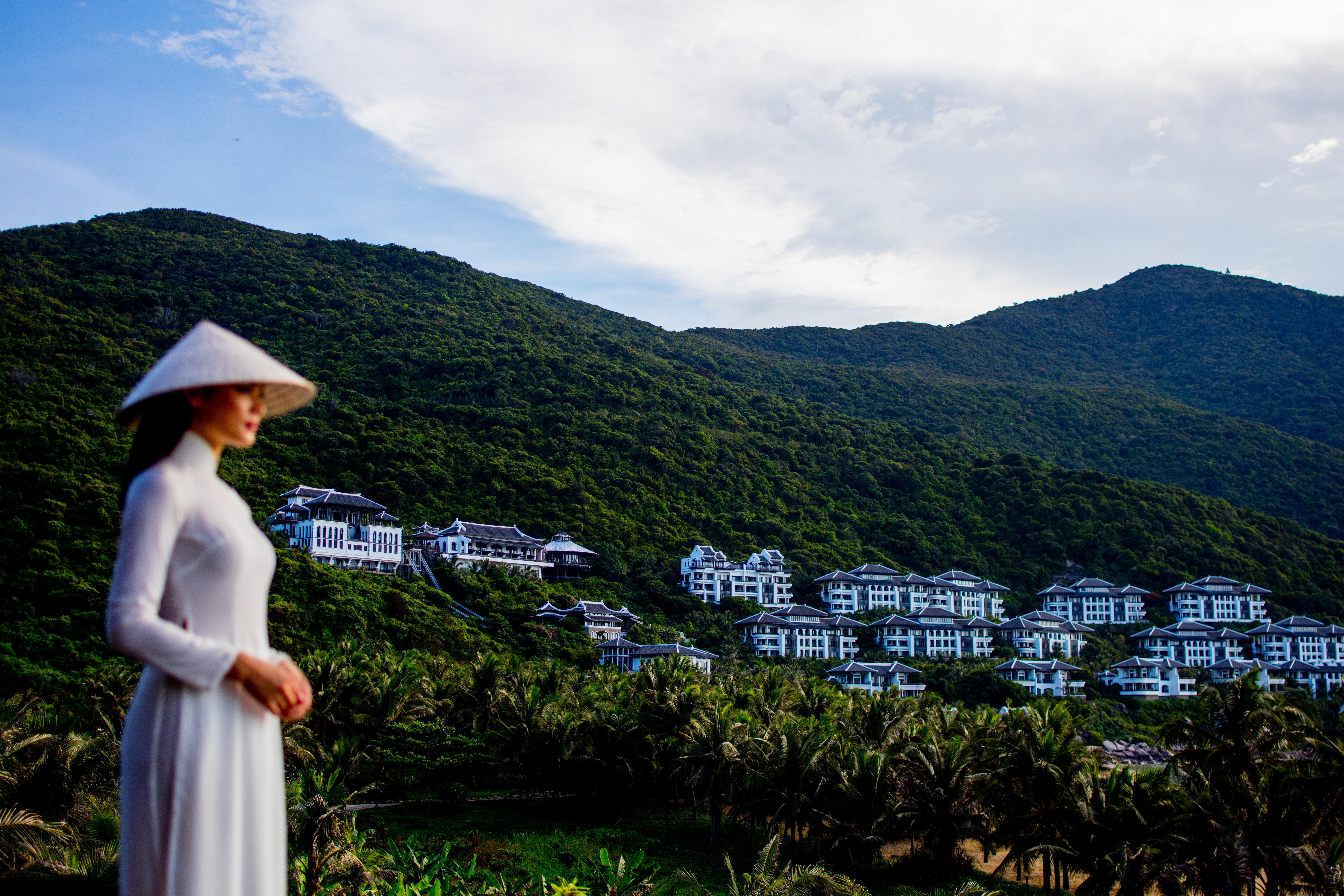 Intercontinental Danang Sun Peninsula Resort By Ihg Exterior photo